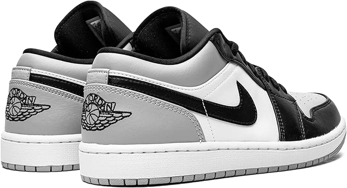 Nike sneakers grey and black